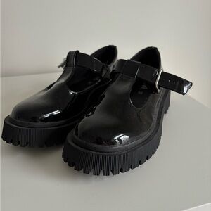 Black Patent Mary Jane Chunky Lug Sole Shoes